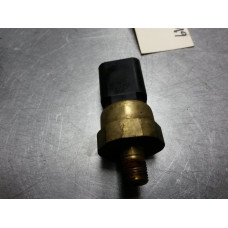 104E019 Engine Oil Pressure Sensor For 09-13 CHRYSLER 300 AWD 5.7 05149062AA